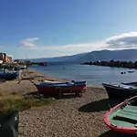 Marelaghi 3*